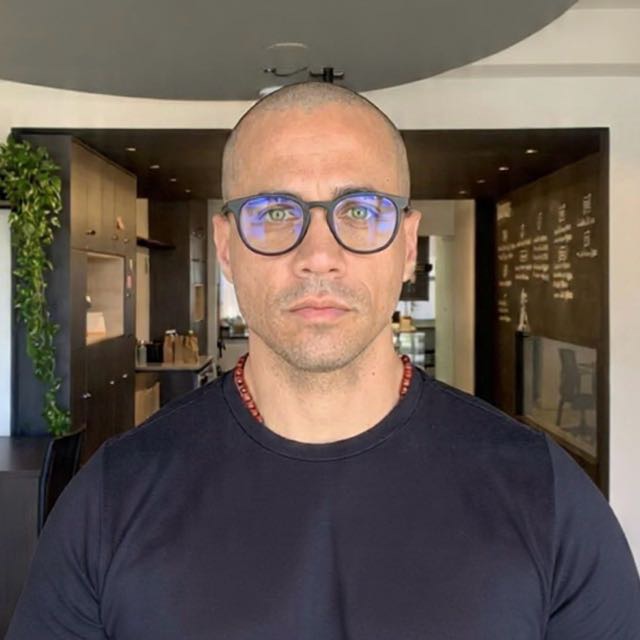 João Paulo, corretor de imóveis