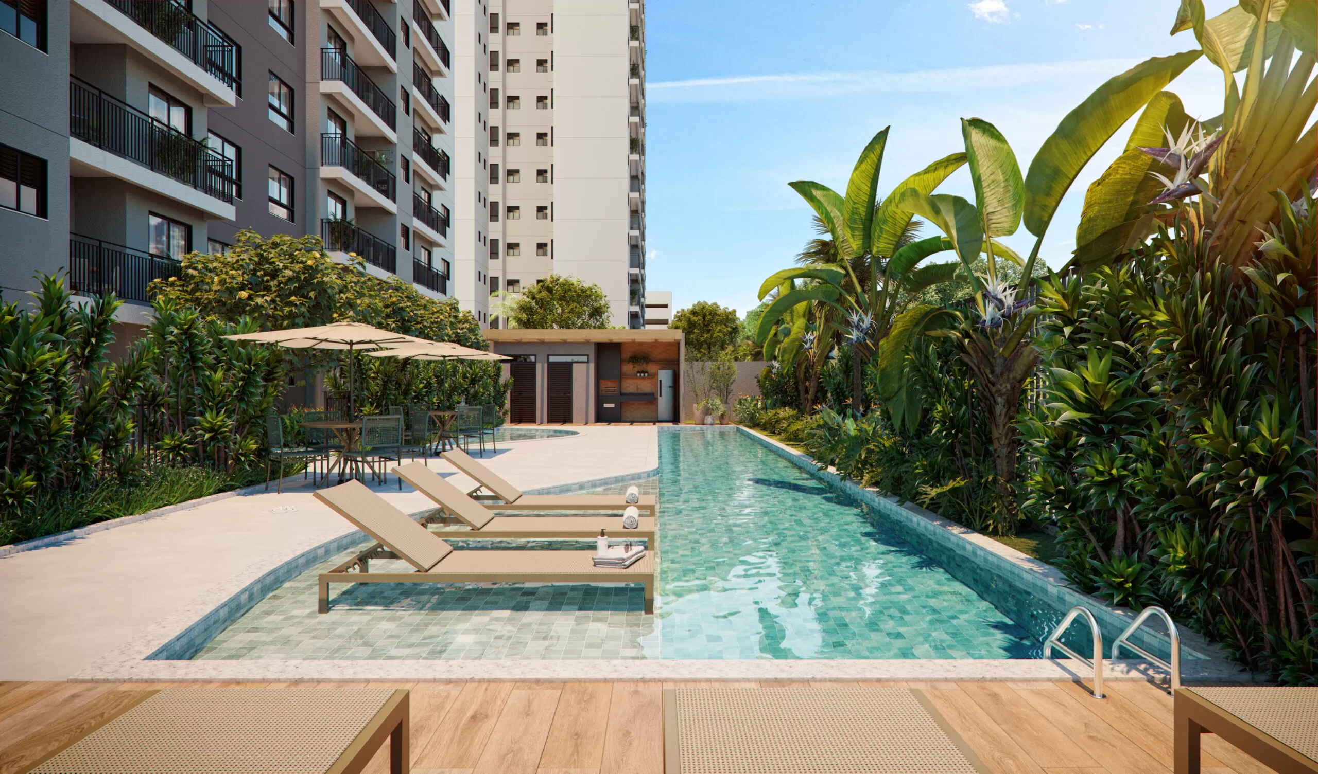Piscina com deck